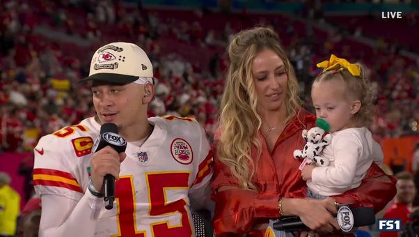 Patrick Mahomes speaks with the 'NFL on FOX' crew after Chiefs' win vs. Eagles in Super Bowl LVII 